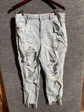 American Eagle Jeans Womens 14 Light Wash Distressed Ripped Stretch Denim